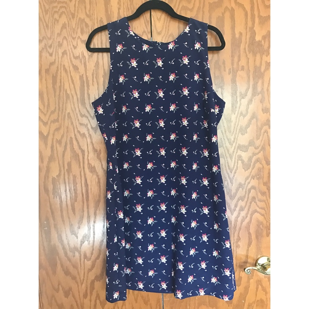 Old Navy dress